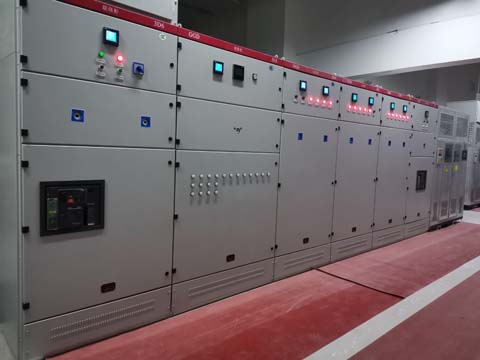 智能低壓配電系統無功補償柜的設計分析